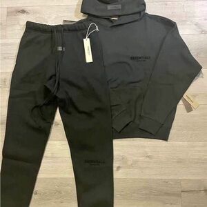 New Essentials Black Hoodie and Jogger Set with dust bag